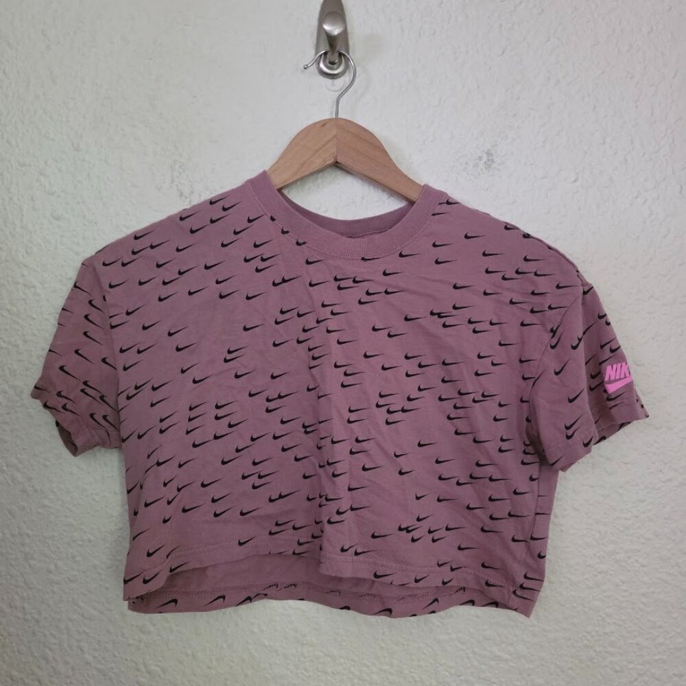 Nike Sportswear Essential Cropped Tee in Mauve Women's Size Small AR6344